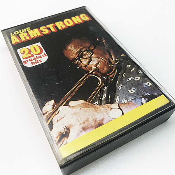 レコードメイン画像：CASSETTE TAPE／テープ LOUIS ARMSTRONG 20 Greatest Hits (Lotus) ルイ・アームストロング グレイテスト・ヒッツ ベスト 20曲収録