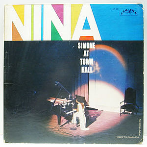 レコード画像：NINA SIMONE / Nina Simone At Town Hall