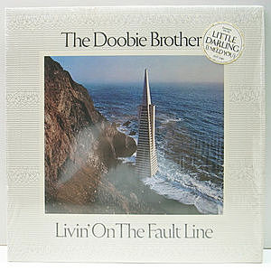 レコード画像：DOOBIE BROTHERS / Livin' On The Fault Line