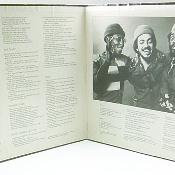 3 PIECES / THREE PIECES / Vibes Of Truth (LP) / Fantasy