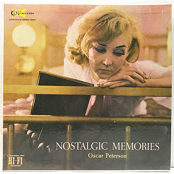 レコードメイン画像：MONO 1st Clef ツヤ 深溝 USオリジナル OSCAR PETERSON Nostalgic Memories (MG C-695) 艶っぽいヴォーカルも披露しております