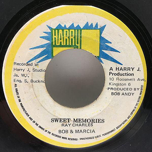 レコードメイン画像：【名デュエットによる70's SOUL REGGAE】BOB & MARCIA [BOB ANDY, MARCIA GRIFFITHS] Sweet Memories / Help Me Darling (Harry J) オリジ