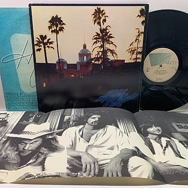 レコードメイン画像：良好!! 未使用ポスター完品 初版 7E規格 USオリジナル EAGLES Hotel California ('76 Asylum) ホテル・カリフォルニア || CSMプレス