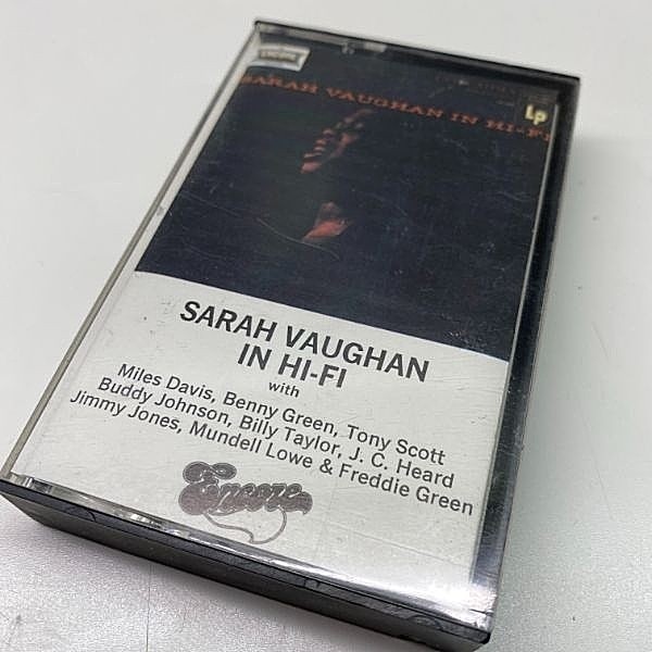 レコードメイン画像：【Miles Davis, Freddie Green参加】希少 CASSETTE TAPE／テープ SARAH VAUGHAN In Hi-Fi (Columbia) サラ・ヴォーンの隠れた名盤!!