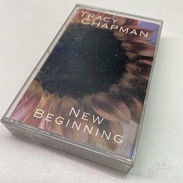 レコードメイン画像：US製 CASSETTE TAPE／テープ TRACY CHAPMAN New Beginning ('95 Elektra) 女性SSW トレイシー・チャップマン '95年当時の米国カセット