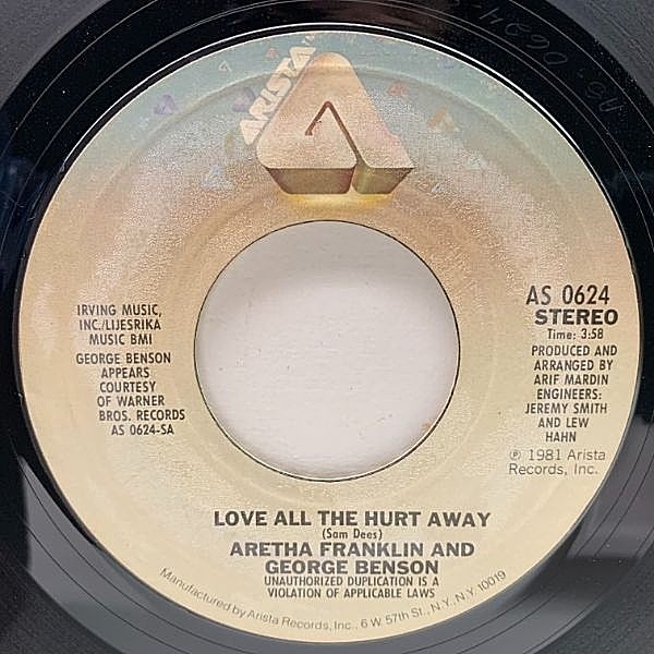 レコードメイン画像：【ジョージ・ベンソンのデュエットソング収録】USオリジナル 7インチ ARETHA FRANKLIN Love All The Hurt Away ('81 Arista) 45RPM.