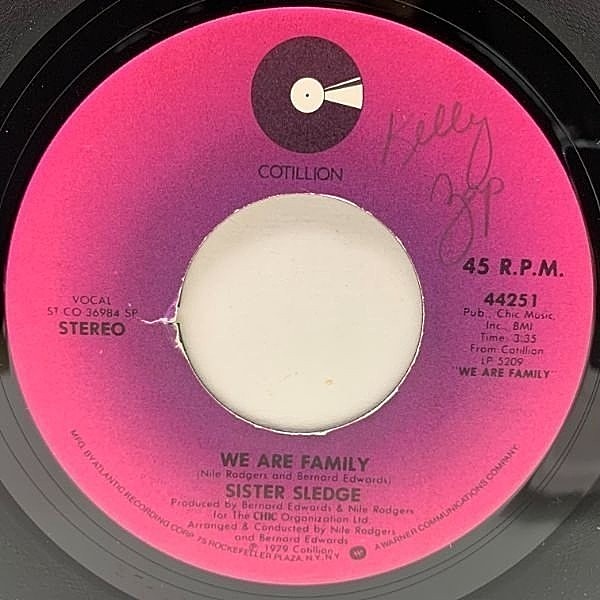 レコードメイン画像：美盤!! 7'' USオリジナル SISTER SLEDGE We Are Family ('79 Cotillion) シスター・スレッジ 45RPM メロウ ディスコ クラシック