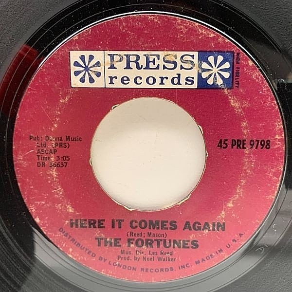 レコードメイン画像：USオリジナル 7インチ FORTUNES Here It Comes Again ('65 Press) フォーチュンズ 英国ソフトロック名曲 45RPM.