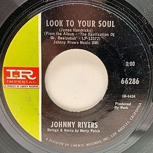 レコード画像：JOHNNY RIVERS / Look To Your Soul / Something Strange