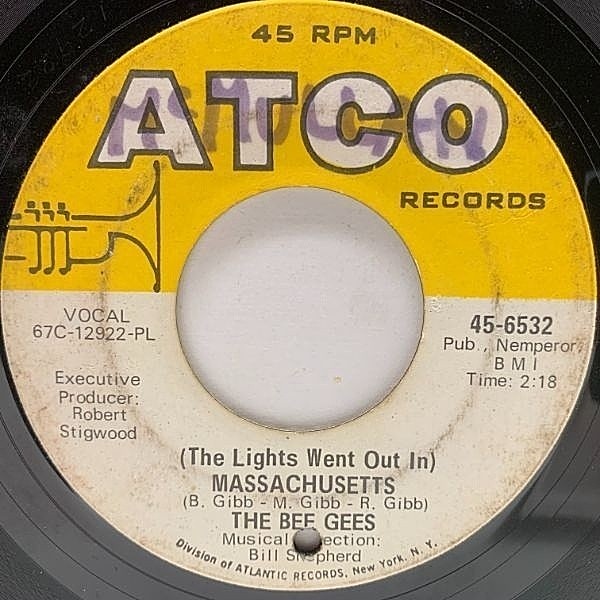 レコードメイン画像：USオリジナル 7インチ BEE GEES (The Lights Went Out In) Massachusetts ('67 ATCO) 初期 ビージーズ 45RPM.