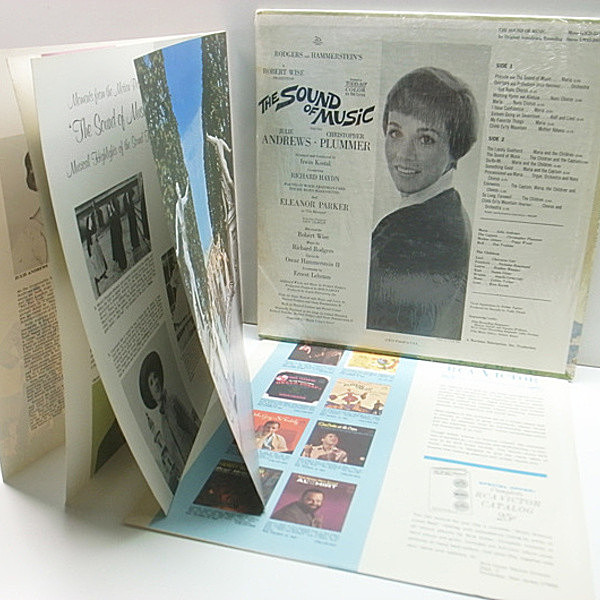 未開封CD　ジュリー・アンドリュース　クリスマス・ソング Amazon.co.jp: Christmas With Julie Andrews (Exp): ミュージック