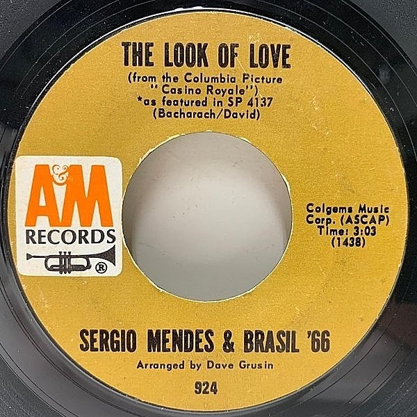 レコードメイン画像：USオリジナル 7インチ SERGIO MENDES BRASIL '66 The Look Of Love / Like A Lover ('68 A&M) セルジオ・メンデス 全盛期 45RPM.
