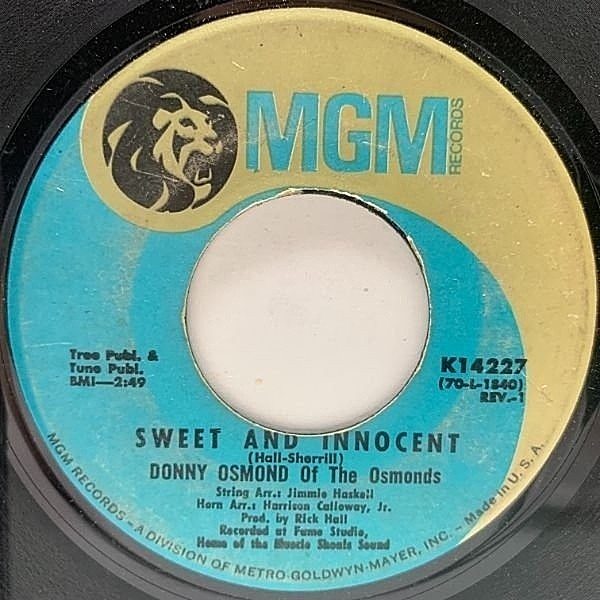 レコードメイン画像：USオリジナル 7インチ DONNY OSMOND Sweet And Innocent / Flirtin' ('71 MGM) The Osmonds 愛らしいグルーヴ満点 45RPM.