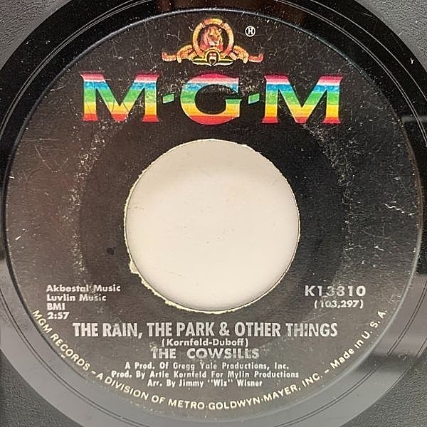 レコードメイン画像：【滑らかな口当たりのソフトロック名曲】USオリジナル 7インチ COWSILLS The Rain, The Park & Other Things ('67 MGM) カウシルズ 45RPM.