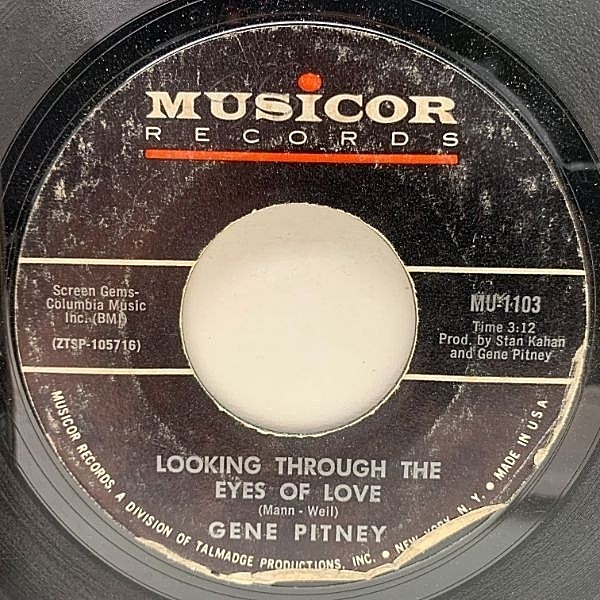 レコードメイン画像：USオリジナル 7インチ GENE PITNEY Looking Through The Eyes Of Love ('65 Musicor) ジーン・ピットニー 45RPM.
