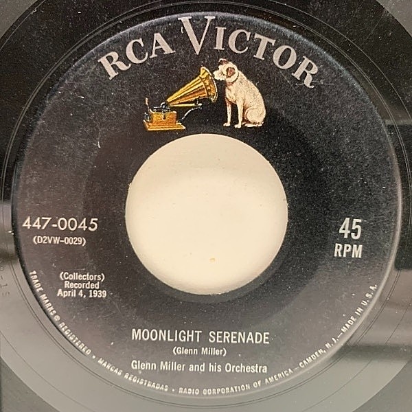 レコードメイン画像：USオリジナル 7インチ GLENN MILLER Moonlight Serenade / Sunrise Serenade (RCA) グレン・ミラー 45RPM.