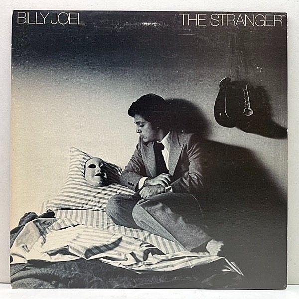 レコードメイン画像：美盤!! 初版 JC規格 STERLING刻印 USオリジナル BILLY JOEL The Stranger ('77 Columbia) ビリー・ジョエル／ストレンジャー素顔のままで