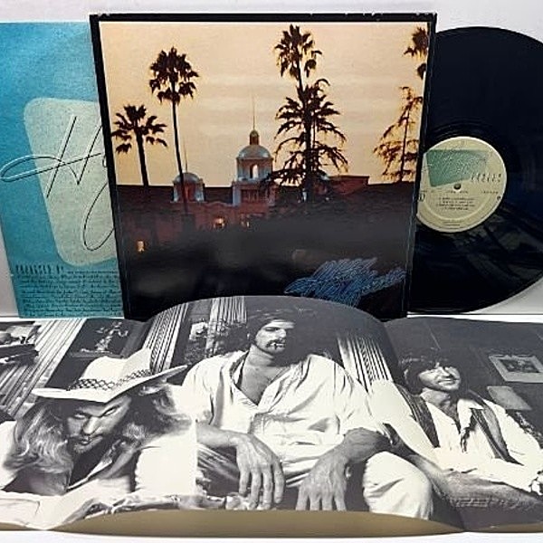 レコードメイン画像：良好!! 未使用ポスター完品 初版 7E規格 USオリジナル EAGLES Hotel California ('76 Asylum) ホテル・カリフォルニア || SPプレス