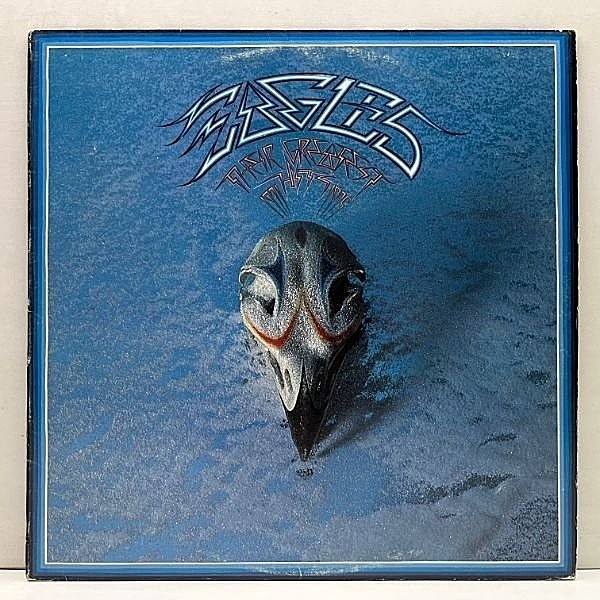 レコードメイン画像：美盤!! 初版 7E規格 エンボス仕様 EAGLES Their Greatest Hits 1971-1975 ('76 Asylum) Desperado, 呪われた夜, Take It Easy 名曲満載