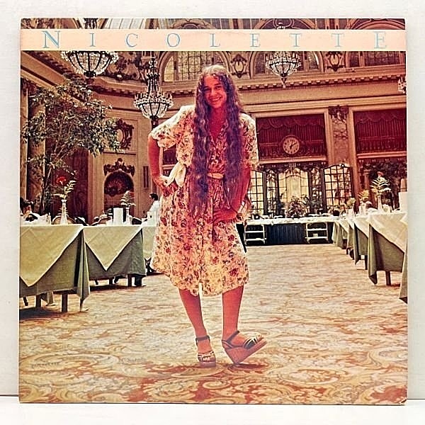 レコードメイン画像：Cut無し!美盤!【ピンク背景】USオリジナル NICOLETTE LARSON S.T ('78 Warner) ニコレット・ラーソン 1st デビュー 溢れる愛 Lotta Love