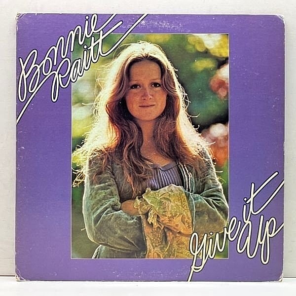 レコードメイン画像：良好盤!! ゲートフォールド仕様 US初期プレス BONNIE RAITT Give It Up ('72 Warner) ボニー・レイット登場 最高傑作 2nd.アルバム 米 LP