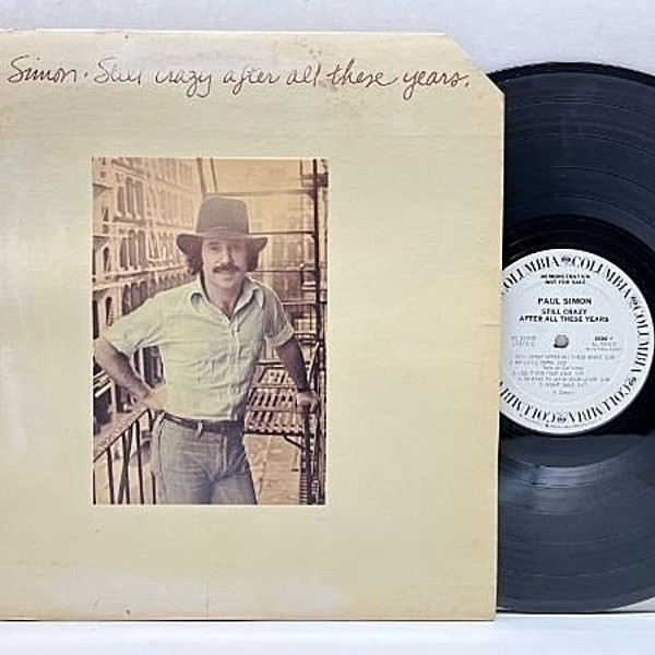 レコードメイン画像：白プロモ 美盤!! 凹凸写真枠 初版 PC規格 USオリジナル PAUL SIMON Still Crazy After All These Years ('75 Columbia) 時の流れに 米 LP