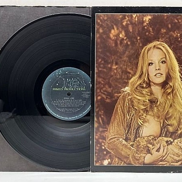 MAMA LION / Preserve Wildlife (LP) / Family Productions