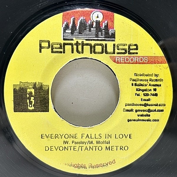 レコードメイン画像：JAプレス 7インチ TANTO METRO & DEVONTE Everyone Falls In Love ('04 Penthouse) 1st.アルバム カット DANCEHALL CLASSIC 45RPM.
