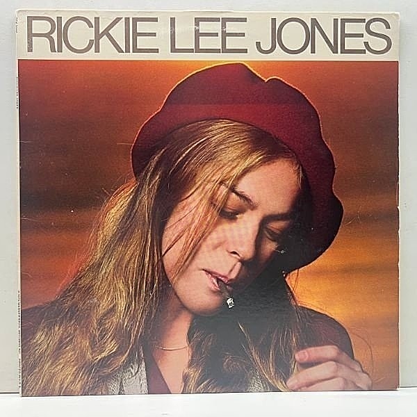 レコードメイン画像：USオリジナル 初版 横縞ボーダー RICKIE LEE JONES 1st インナー完品 リッキー・リー・ジョーンズ 浪漫 LP 優秀録音 プレイ概ね良好！