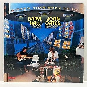 レコード画像：DARYL HALL & JOHN OATES / Bigger Than Both Of Us