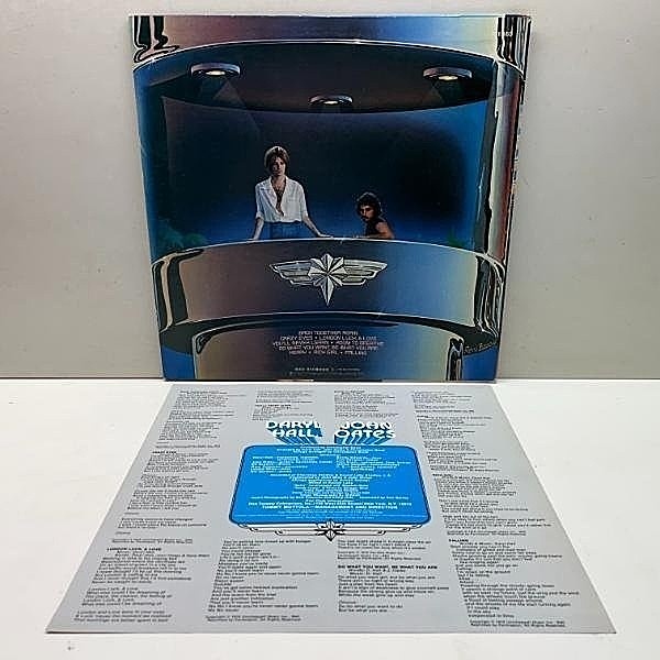 美品 SACD ダリル・ホール＆ジョン・オーツ H₂O Amazon.co.jp: H2O: ミュージック