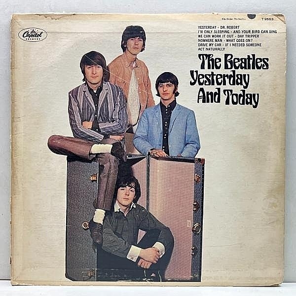 レコードメイン画像：プレイ良好!! MONO 虹リム USオリジナル THE BEATLES Yesterday And Today ('66 Capitol) トランク・ジャケット ※Not Butcher