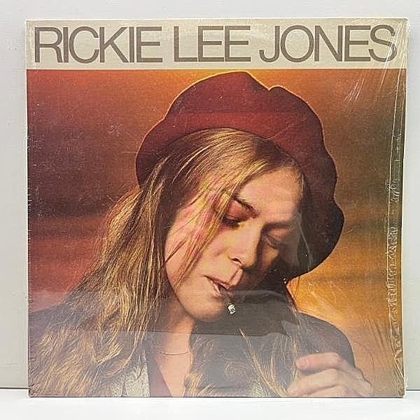 レコードメイン画像：シュリンク美品!! USオリジナル 初版 横縞ボーダー RICKIE LEE JONES 1st インナー完品 リッキー・リー・ジョーンズ 浪漫 米SSW 優秀録音