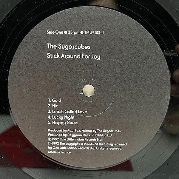 UK盤オリジナル SUGARCUBES Stick Around For Joy The Sugarcubes - Stick Around For Joy - Gold - YouTube