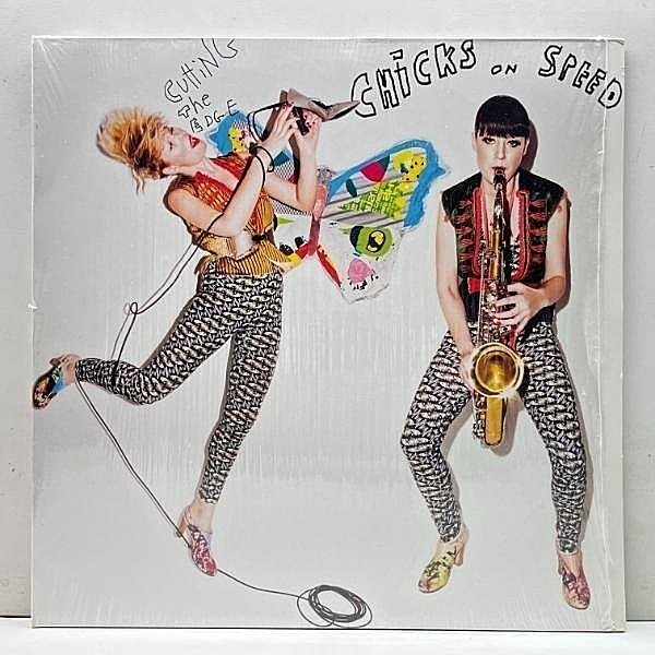 レコードメイン画像：【NEW WAVEオマージュのガールズエレクトロポップ】シュリンク付き!! 2枚組 CHICKS ON SPEED Cutting The Edge マーク・スチュアート参加