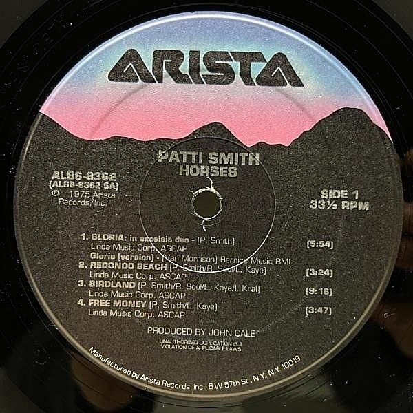 Patti Smith Horses LPレコード 81aU+vPdU0L._UF1000,1000_QL80_.jpg