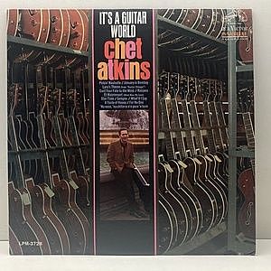 レコード画像：CHET ATKINS / It's A Guitar World