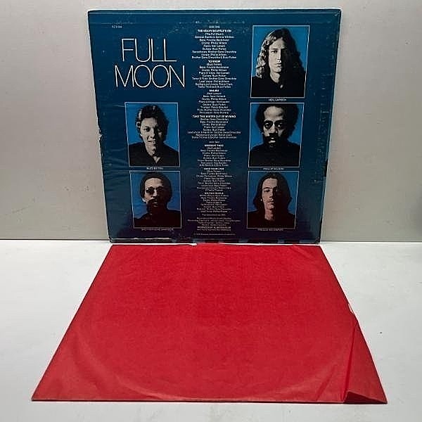 肖戦　B5サイズ16曲歌詞　96P写真集+光点2CDセット　単品売り可能 FULL MOON / Same (LP) / Douglas | WAXPEND RECORDS