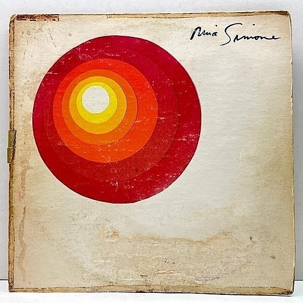 レコードメイン画像：US初期プレス Dynaflex 黒ラベ NINA SIMONE Here Comes The Sun ('71 RCA) ニーナ・シモン／ヒア・カムズ・ザ・サン 名曲カヴァーが満載
