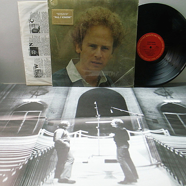 レコードメイン画像：【大判ポスター付き】シュリンク良好品!! 初版 KC規格 USオリジナル ART GARFUNKEL Angel Clare ('73 Columbia) ソロ 1st 天使の歌声