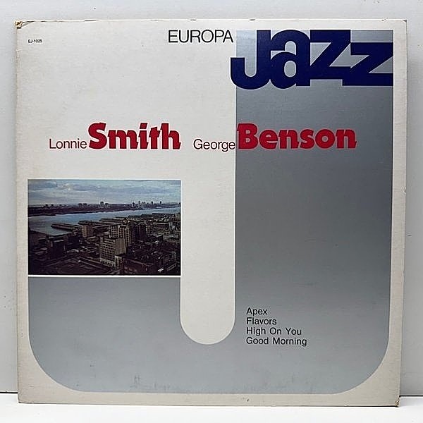 レコードメイン画像：【アフロ色超濃厚なコスミックファンク傑作 High On You 収録】美盤!! 伊オリジ LONNIE SMITH / GEORGE BENSON Europa Jazz 見開きGF仕様