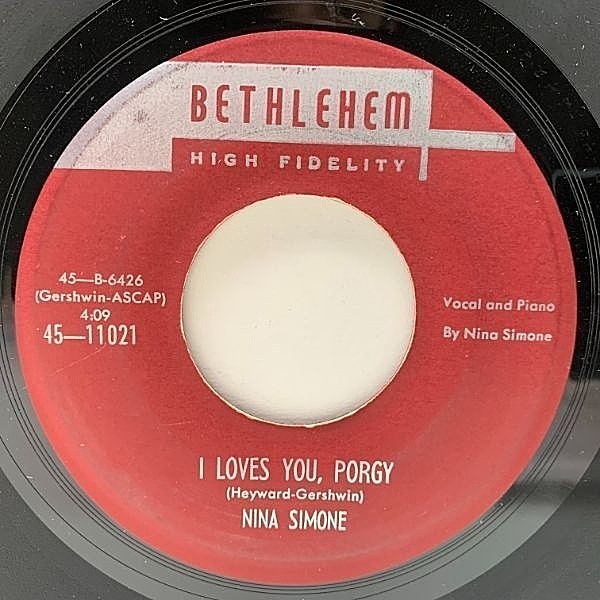 レコードメイン画像：【人気曲！最高のカップリング】45回転 MONO 米オリジナル NINA SIMONE I Loves You Porgy / Love Me Or Leave Me ('58 Bethlehem) 7インチ