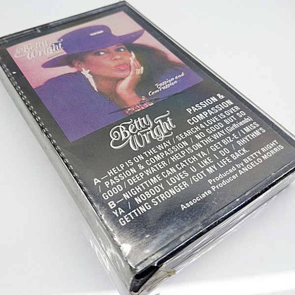 レコードメイン画像：BETTY WRIGHT (Ms.b 3318) Passion And ComPassion '90年アルバム CASSETTE TAPE／カセット テープ