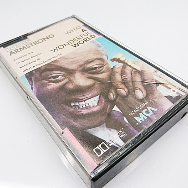 レコードメイン画像：LOUIS ARMSTRONG What A Wonderful World ('88 MCM) ルイ・アームストロング この素晴らしき世界 CASSETTE TAPE / テープ