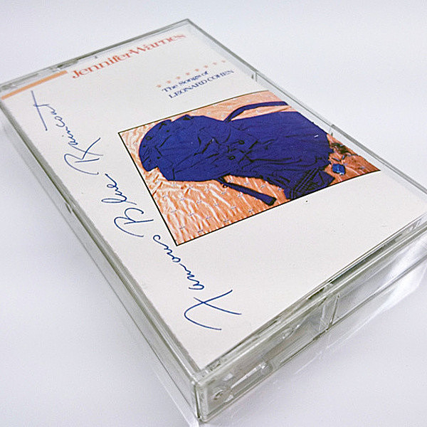 レコードメイン画像：JENNIFER WARNES Famous Blue Raincoat ('91 Private Music) レナード・コーエン集 名盤 CASSETTE TAPE／カセット テープ