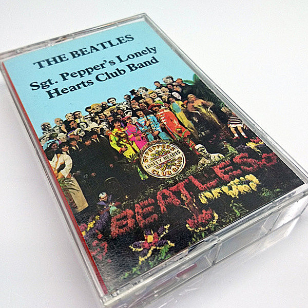 レコードメイン画像：THE BEATLES Sgt. Pepper's Lonely Hearts Club Band ('87 Capitol) ビートルズ CASSETTE TAPE / テープ