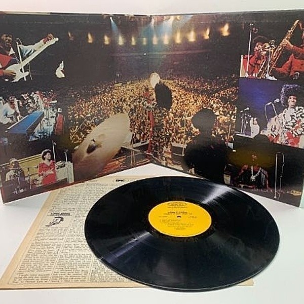 SLY & THE FAMILY STONE / There's A Riot Goin' On (LP) / Epic