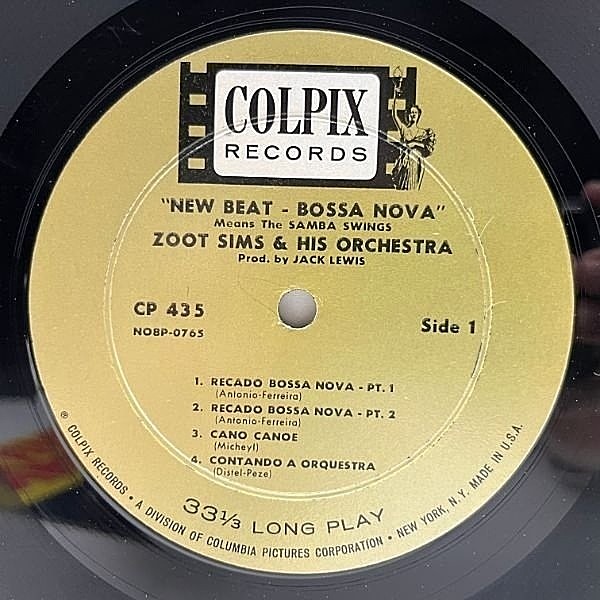 ZOOT SIMS / New Beat Bossa Nova Means The Samba Swings (LP