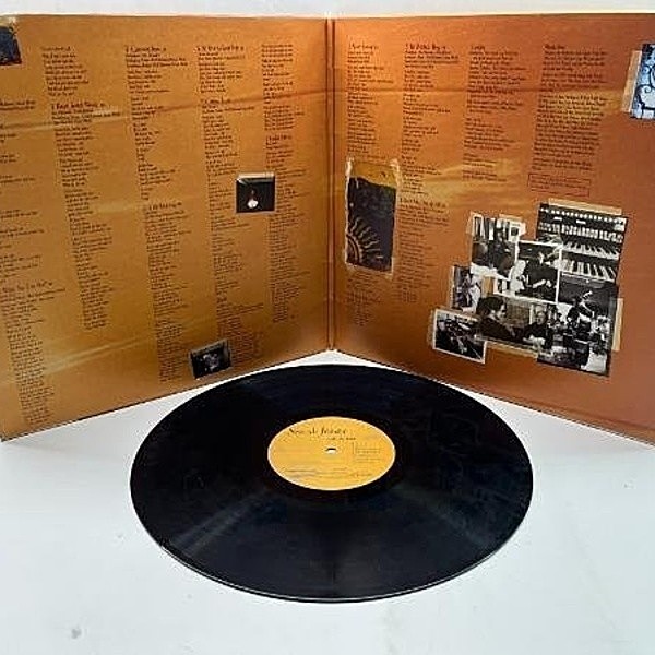 NORAH JONES / Feels Like Home (LP) / Blue Note | WAXPEND RECORDS