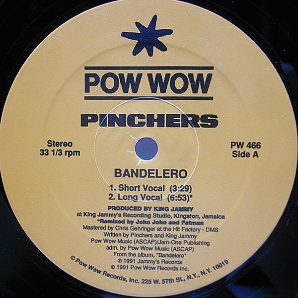 レコードメイン画像：シュリンク付き 美盤!! 12インチ USオリジナル PINCHERS Bandelero / Hold Me ('91 Pow Wow) ピンチャーズ DELROY THOMOSON Long Ver. 収録